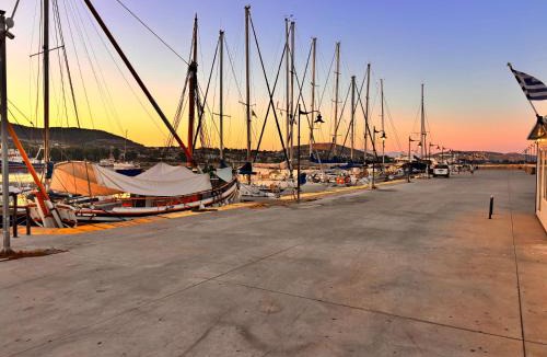Nea Artaki Apartment | Giotas near the Sea Artaki apartment