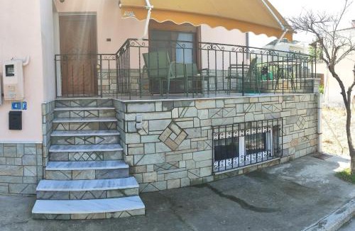 Nees Pagases Apartment | Casa Chrysa