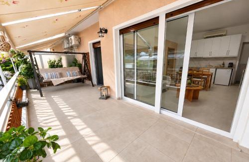 Ilisia Apartment | Elegant Penthouse Hilton Area Dipejo Athens