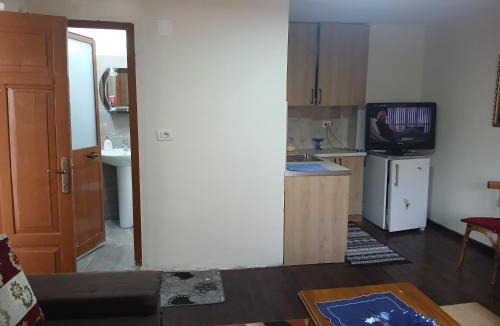 Korce Apartment | Home in village