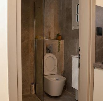 Xanthi Apartment | TE Studios Central Stylish Studio