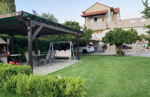 Amarinthos House | Family Home