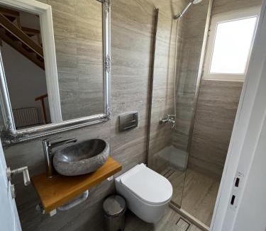 Loucha Villa | Niso Villas
