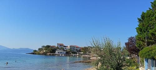 Nea Anchialos Villa | Akti Seafront Villa
