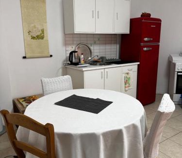 Neoi Epivates Apartment | Florina Perea Beachside Villa