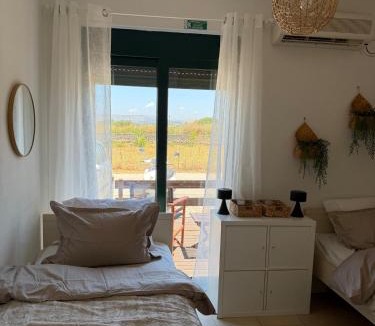 Asprouliani House | Villa Tone- velutstyrt villa med privat basseng og BBQ