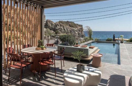 Myrtos Villa | Lapis Nera Villas - Beachfront & "Free" Heated Pools