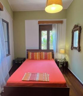 Lesvos Apartment | Kiki's house in the castle