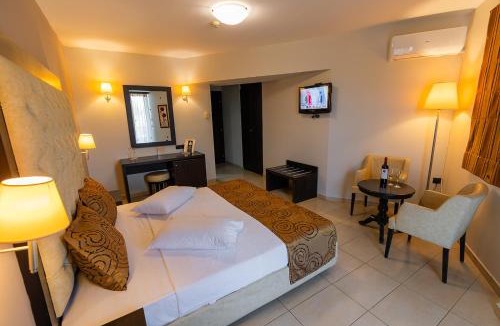 Ilida Hotel | Amalias Hotel
