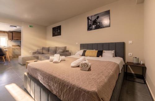 Oropos Apartment | CalmVillaCosta