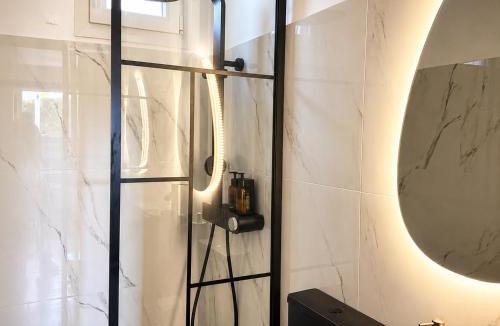 Marathon Apartment | Coconut Beach Villas 2