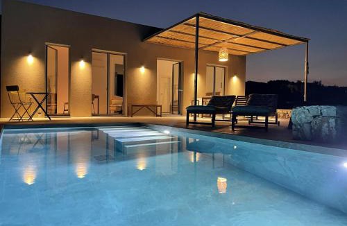 Skinaria Villa | Petritou Villa with Panoramic Sea View and Private Infinity Pool
