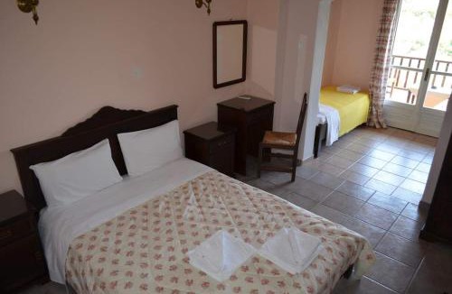 Patitiri Apartment | Pansion Nikos