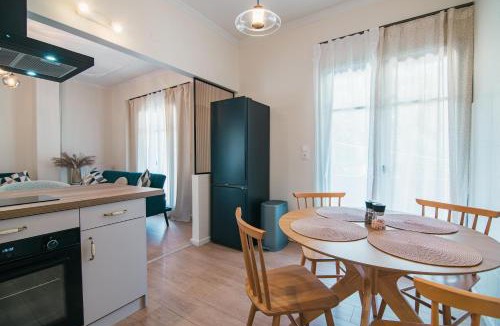 Ipsos Apartment | Neoclassical Residence By Dominoes Corfu