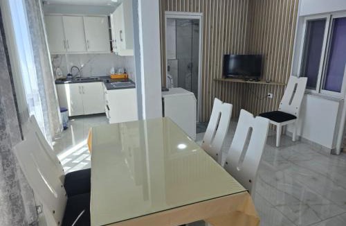 Qazim Pali House | Villa Karolina