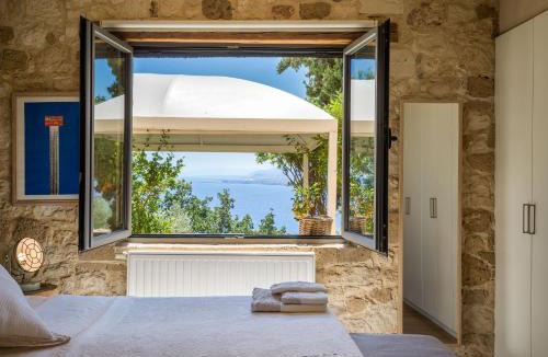 Linoperamata Villa | Villa Vollard Panoramic Seaview & Private Pool