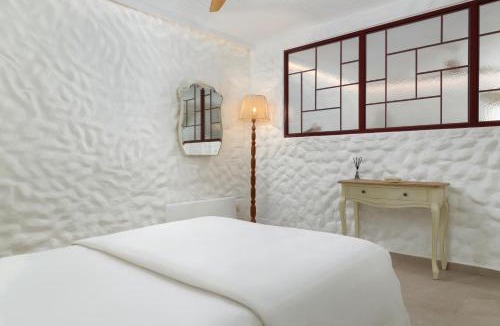 Paleopolis House | O ΦOURNOΣ - The Old Bakery Villa - Heart of Chora
