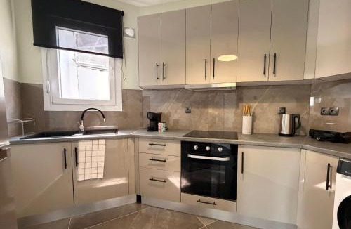 Katerini Apartment | Bistro 49 Luxury suites