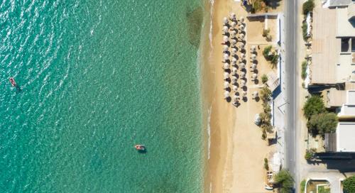 Kipri House | Beachfront Pleasure
