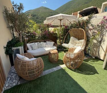Jala Villa | Green Coast at Tiffanys