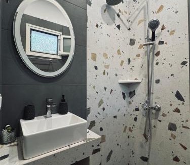 Zalongo Hotel | Camping Corali & Apartments