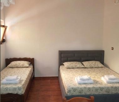 Pogradec House | Room at Villa Oasis Pogradec