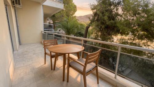 Kineta Apartment | Apartments in Kineta, Greece