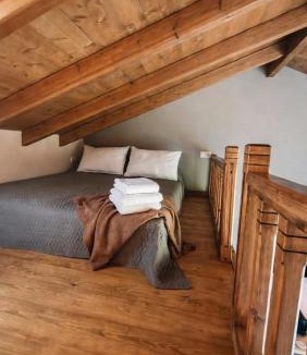 Karpenisi Apartment | Stone Loft Suite