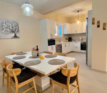 Aleimmatades Apartment | Villa Julie