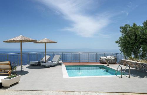 Plakias Villa | New Seaview Villa Minoiko with Private Pool near the Beach in Plakias
