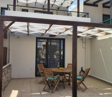 Asprouliani House | Villa ANIMA