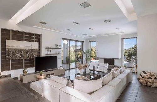 Alikianos Villa | Villa Vega - "Heated" Pool & Nature - Holiways Collection