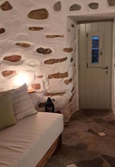 Lefkes House | Paros Traditional Windmill in Lefkes