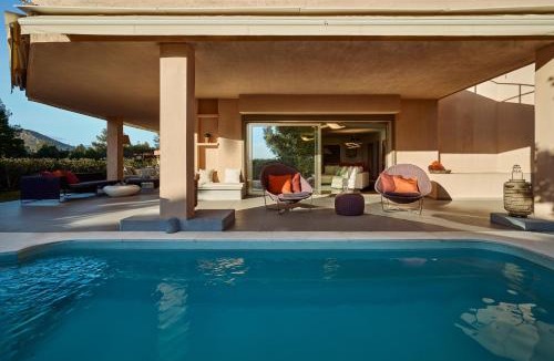 Saronikos Villa | Philoxenia Luxurious Villa