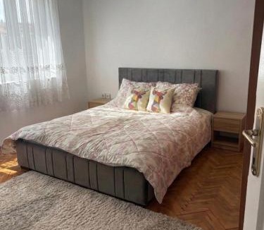 Pejë Apartment | Al Centro