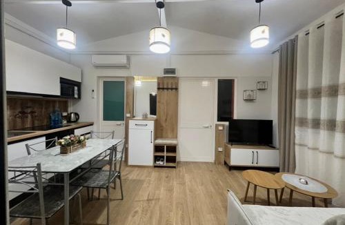 Petrele House | Village Tirane -Garden House Daias