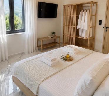 Gramvousa Villa | 500 sqm Private Garden, Outdoor Kitchen, near Falasarna & Balos Beach