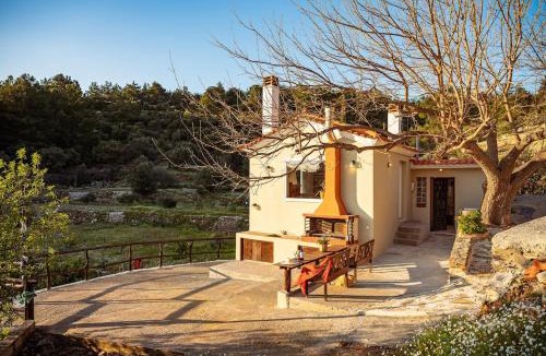 Samos House | Mulberry Cottage