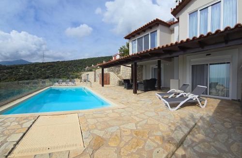 Kefalari Villa | Apollo Romantic Sea View Villa