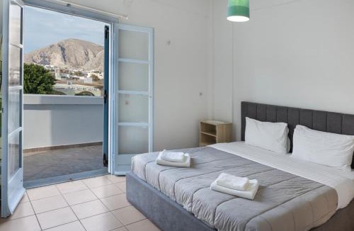 Perivolos Apartment | Aegean Blue Santorini Perivolos