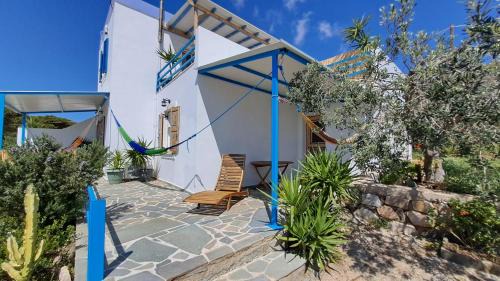 Megas Gialos House | Syros Mandala Studios