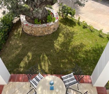 Aegina Town Apartment | Aoni Suites