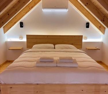 Permet House | Rosea LOFT
