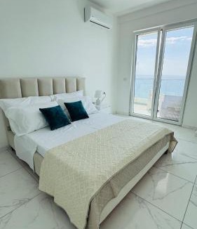 Shengjin Apartment | Eddy's Luxury Suites - Ilyonis