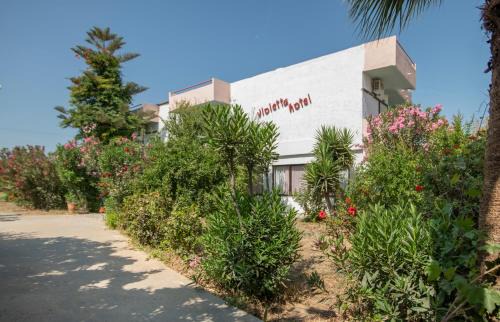 Agios Dimitrios Apartment | Violetta Hotel