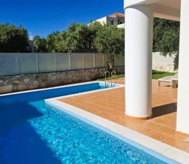 Daratsos Villa | Villa IRA with private pool near the beach