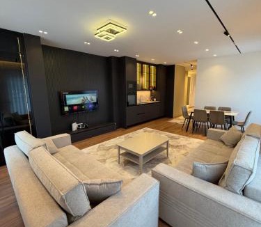 Pejë Apartment | Skyline Penthouse 2