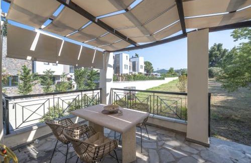 Pefkochori Apartment | Glarokavos Escape Villa by RentalsPro - Pefkohori Halkidiki