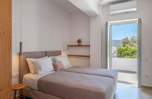 Logaras Villa | Moonshine Villa - A stone's throw from the beach