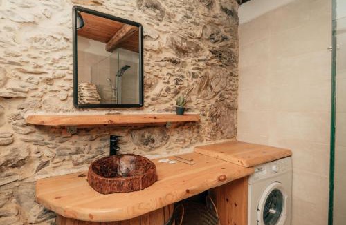 Perivolia Apartment | Ellafos Traditional Living-Elafonisi Couples Retreat